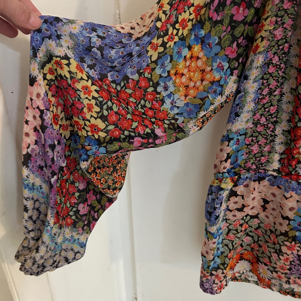 Johnny Was Multicolor Floral Patchwork V-Neck Tunic - Picture 4 of 6